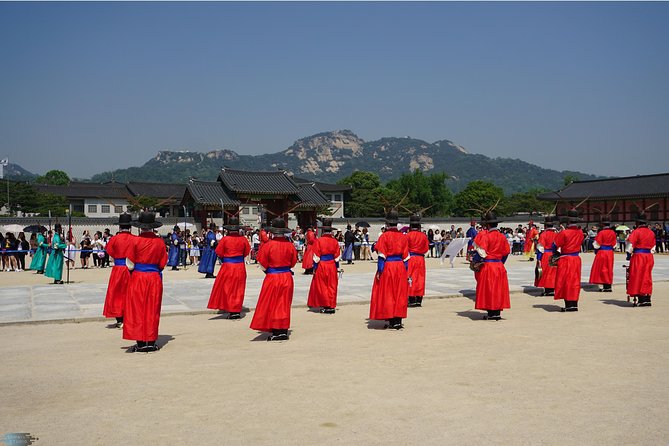 Seoul City Private Full-Day Tour Including Lunch - Key points to know before booking