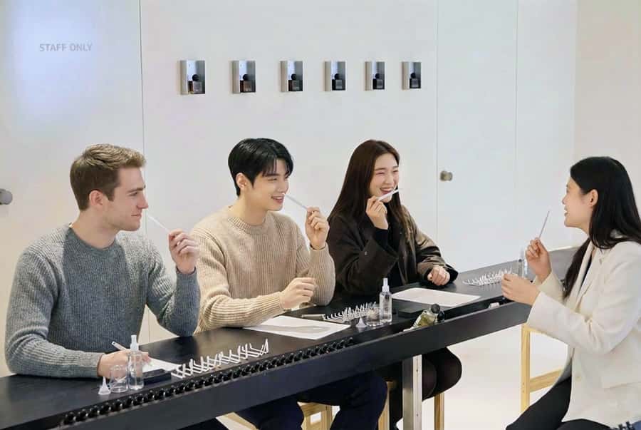 Seoul: Create Your Own Natural Perfume with a Perfumer - Key points to know before booking