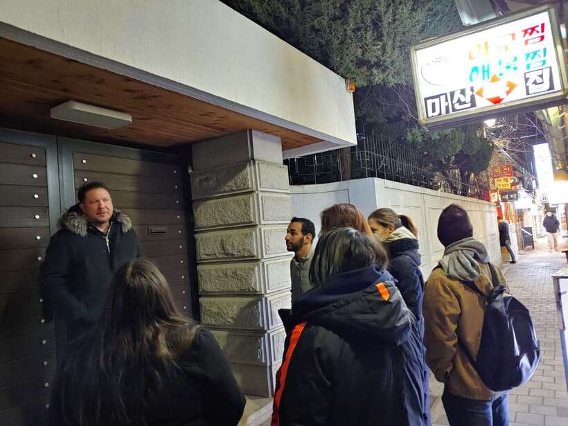 Seoul: Dark Side of the City and Ghost Stories Walking Tour - Is the 2.5-hour extended route worth it?