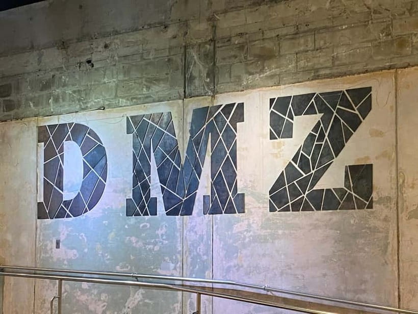 Seoul: DMZ & Live Talk with North Korean Defector - Getting from Seoul to the border