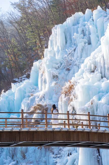 Seoul: Eobi Ice Valley, Alpaca World, Nami Island and More - Eobi Ice Valley: a short stop with a winter payoff