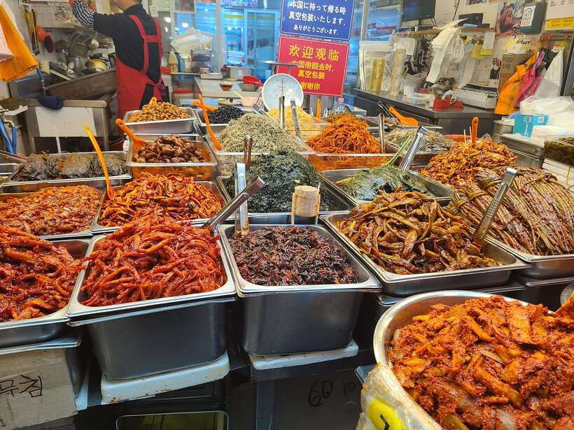 Seoul: Fearless Foodie Gwangjang Market Food Adventure - Should you book the Gwangjang Market food challenge?