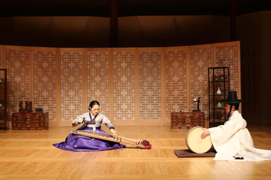SEOUL: Gugak - Korean Traditional Music Museum&Concert Tour - From Museum Displays to the National Gugak Center