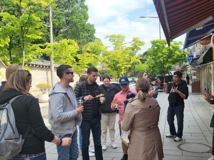 Seoul: Gwangjang Market Netflix Food Tour - The guides are a major part of the experience