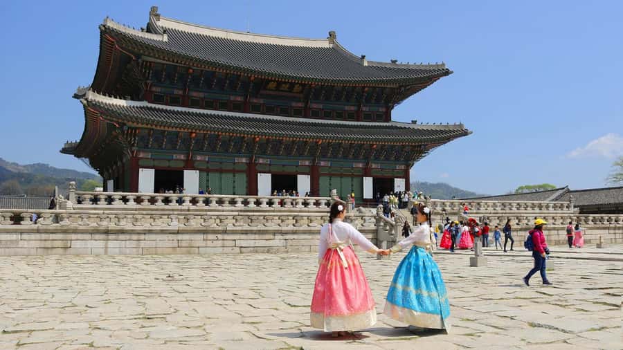 Seoul: Gyeongbokgung / Hanok Village / N Seoul Tower - Is $201 good value for one day?