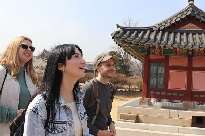 Seoul Half Day Tour with a Local: 100% Personalized & Private - Bukchon Hanok Village: traditional Seoul on city streets