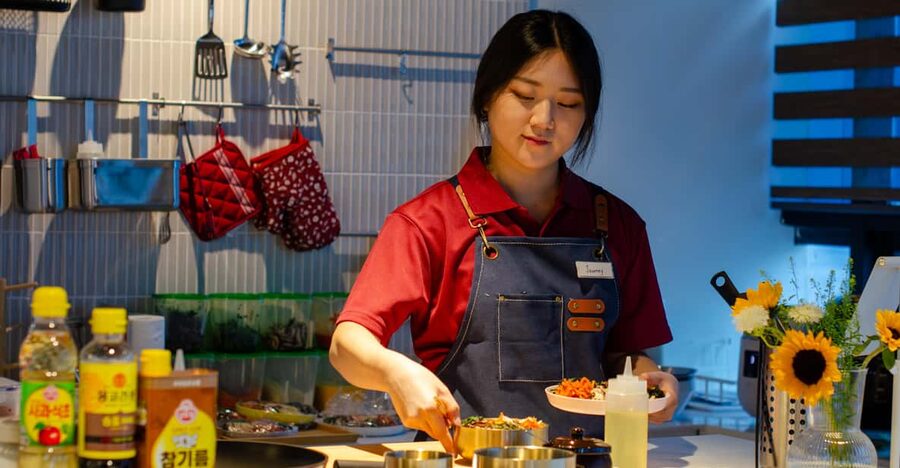 Seoul: Korean Cooking at Seoul Cooking Club! - Plan the timing around your appetite