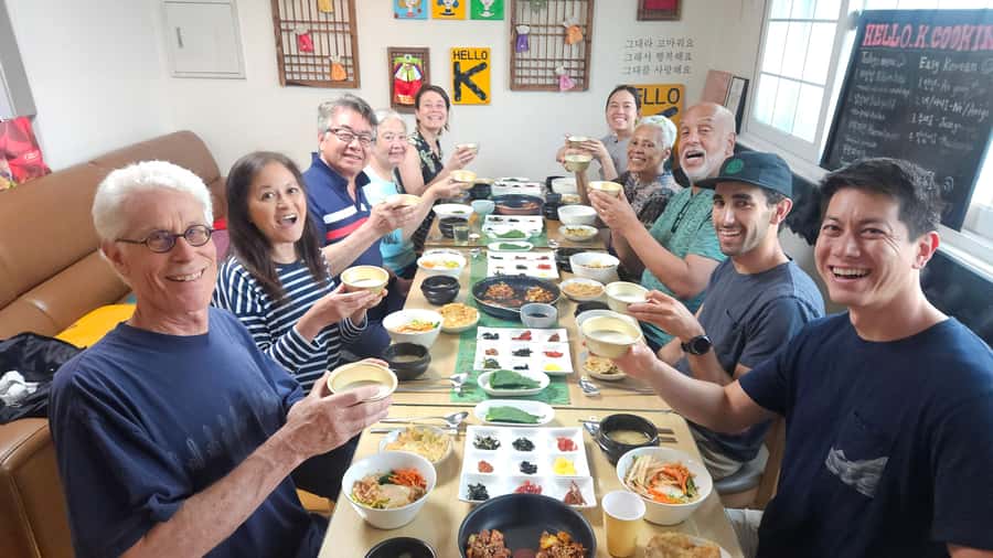 Seoul: Korean Cooking Class at a Local Home and Market Tour - What the Guides Add to the Class