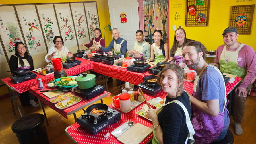 Seoul: Korean Cooking Class at a Local Home and Market Tour - Timing, Meeting Point, and Practical Tips