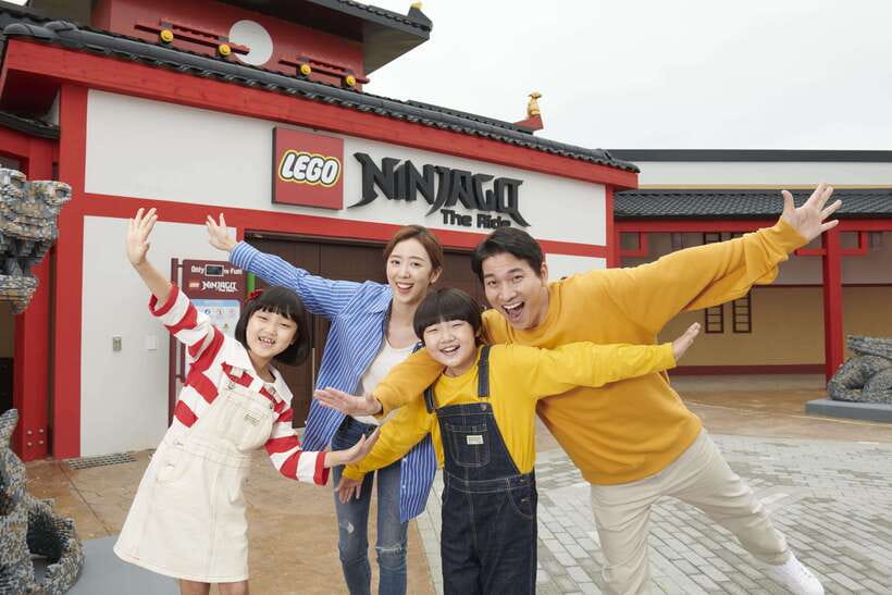 Seoul: LEGOLAND Admission with Transport (Optional Railbike) - Six hours among seven Lego themes