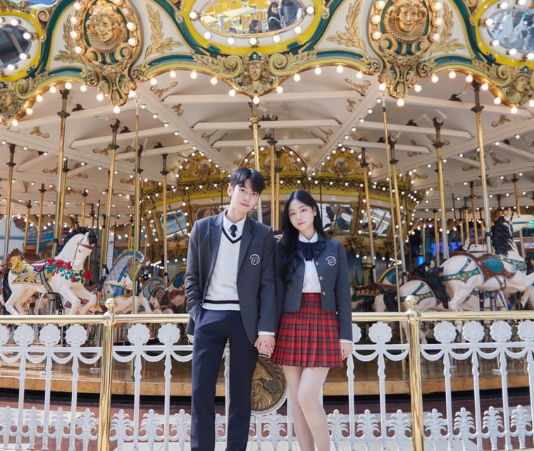 Seoul: Lotte World 1 Day Pass & Korean School Uniform Rental - What a full day inside the park feels like