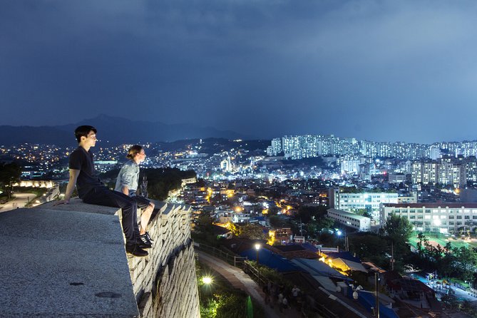 Seoul moonlight walking tour with local historian - Key points at a glance