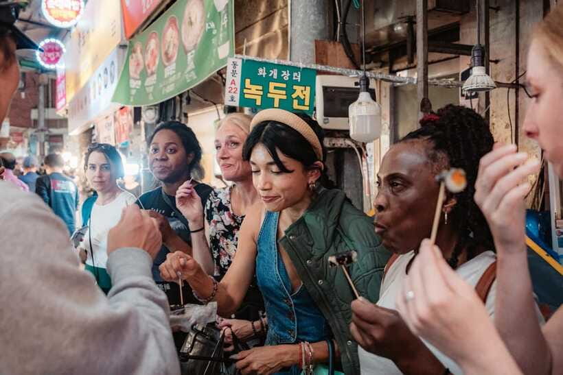 Seoul: Night Market Food Tour with Local Guide - Who should book this food tour?