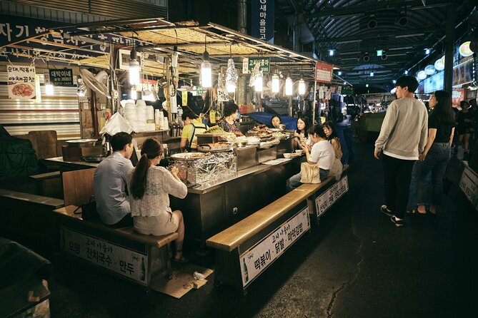 Seoul Night Palace & Market Food Tour with Vehicle - Who should book this Seoul night tour?