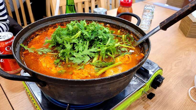 Seoul: Noryangjin Fish Market Dinner - Seafood surprises and comfort levels