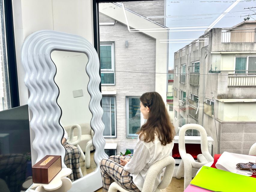 Seoul: Personal Color, Fashion, and Make-up Analysis Session - Should you book the Seoul color analysis?