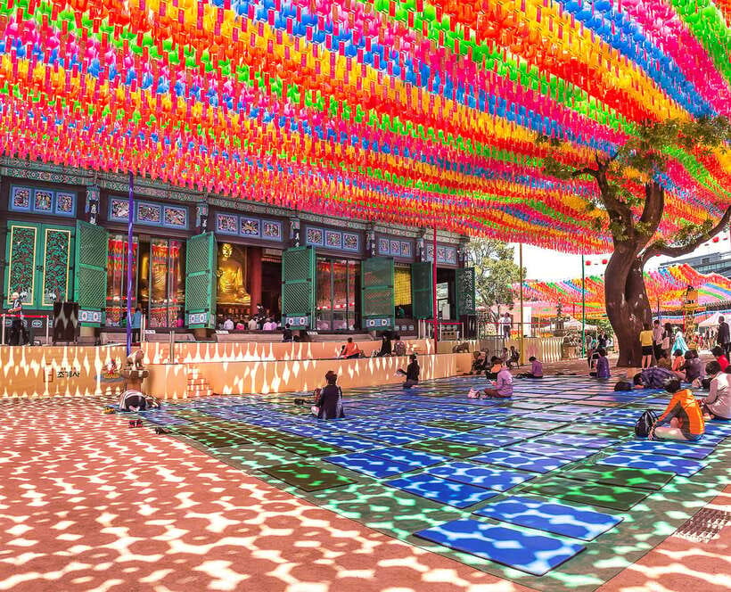 Seoul: Private Car Tour with Licensed Professional Guide - Extending the day with markets and old Seoul
