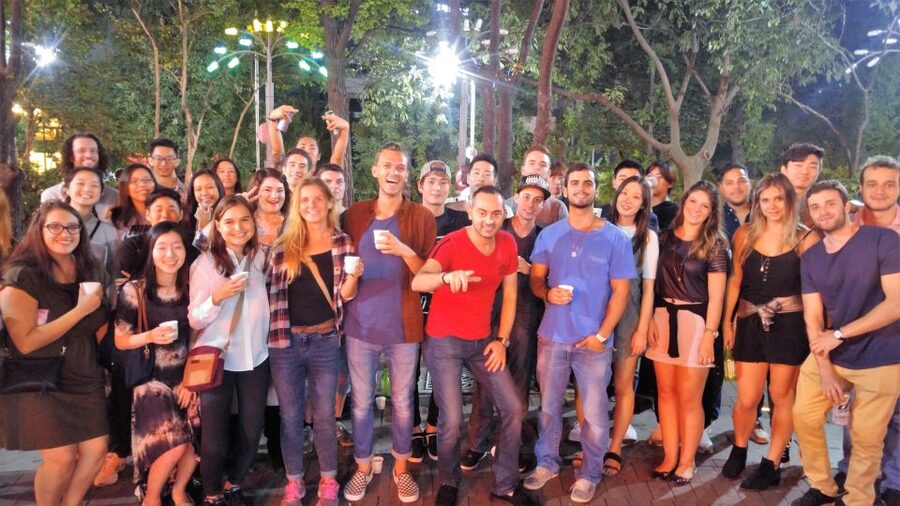 Seoul: Pub Crawl - Four stops, with the first one doing the social work