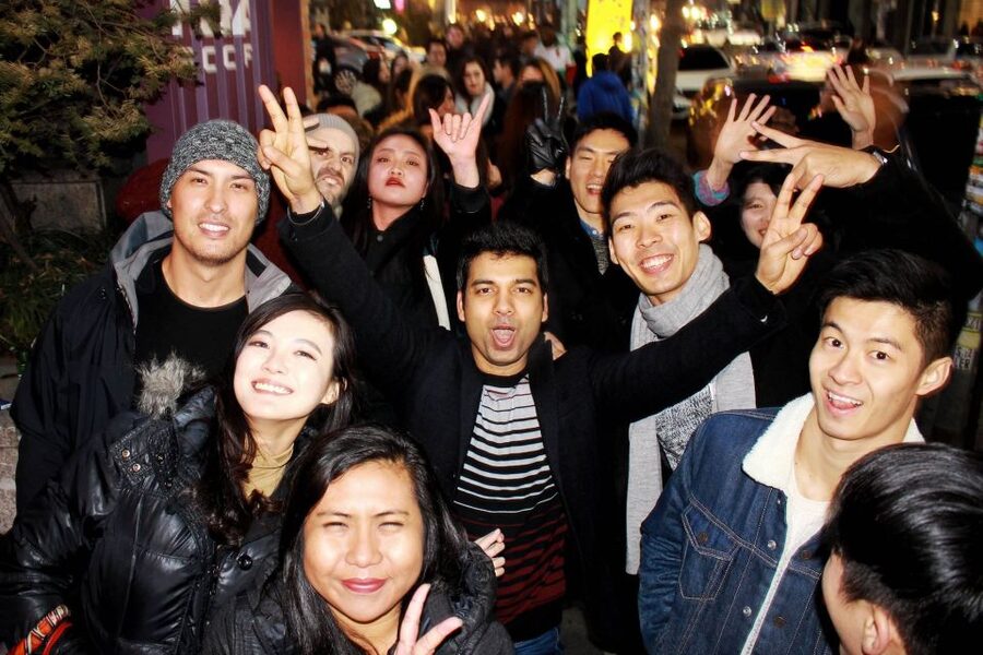 Seoul: Pub Crawl - Who will enjoy this most?
