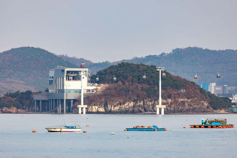 Seoul: Seohaerang Cable Car, Gwangmyeong Cave, etc (EG Tour) - Guides, languages, and the feel of the day
