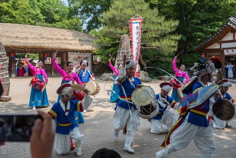 Seoul: Suwon Hwaseong, Folk Village, & Starfield Library - Why Suwon makes a smart break from Seoul