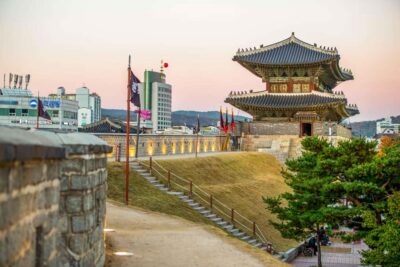 Suwon Hwaseong Fortress+Starfield Library+Waujeongsa