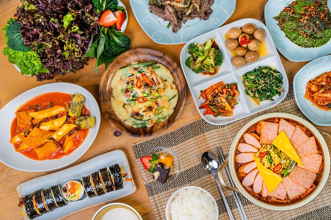 Seoul : Taste of Korea, Authentic Home-Style Cooking Class - Finding the meeting point and planning your day