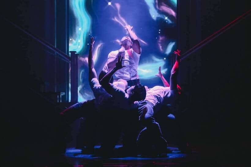Seoul: TOUCH FIVE Performance Show Ticket - Planning the night in Hongdae