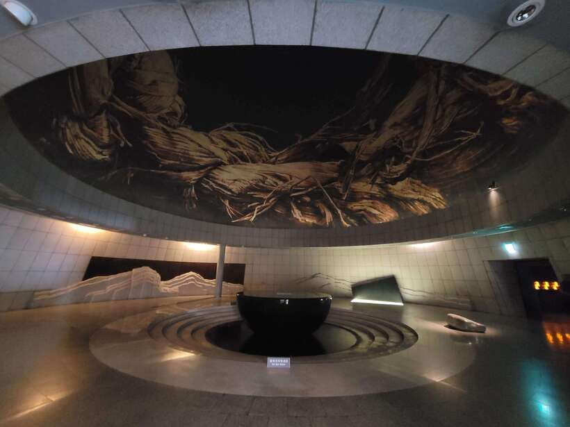 Seoul: War Memorial of Korea Private Guided Museum Tour - Why a private group changes the experience