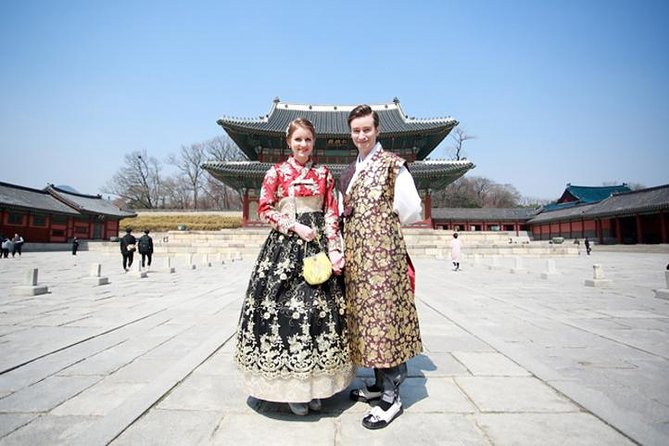Small Group Seoul Highlight Tour opt. Hanbok & Tea Ceremony - Gwanghwamun Square frames the royal district