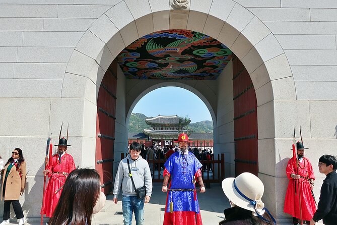Small-Group Seoul Tour with Gyeongbokgung Palace (hotel pick-up) - The National Folk Museum shifts the focus to daily life