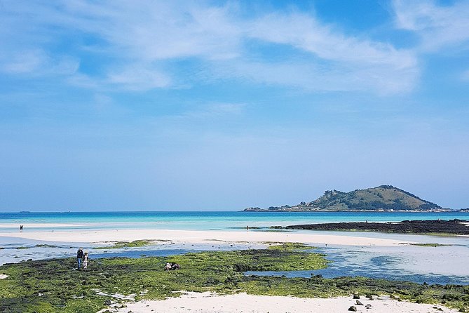 South-West Jeju Essentials: Hallasan & Signature Highlights - Cheonjeyeon Waterfall and the Pond of the Gods